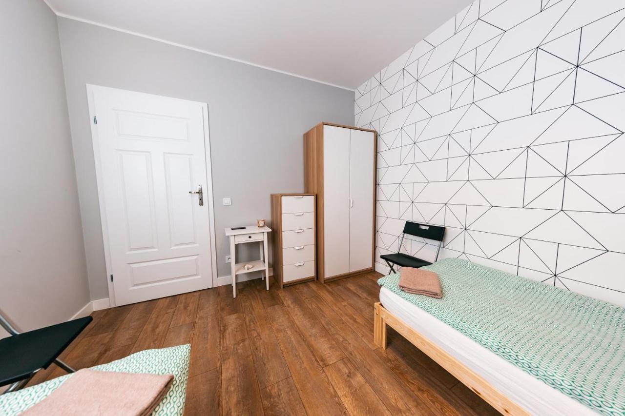 Crystal Guesthouse Varsavia Esterno foto
